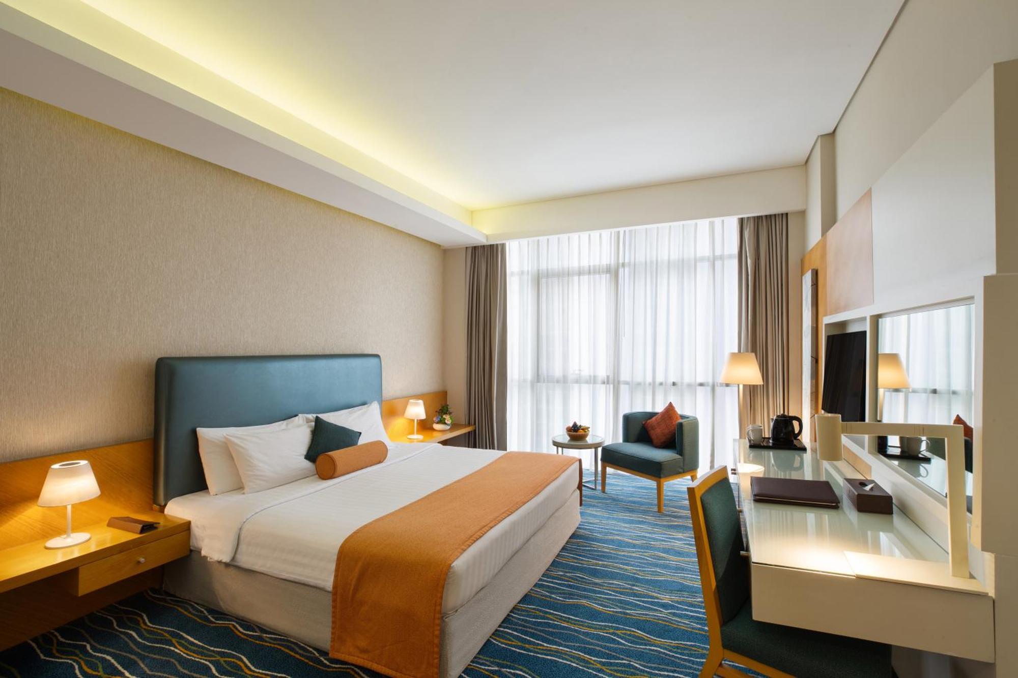 Royal Continental Hotel Dubai Exterior foto